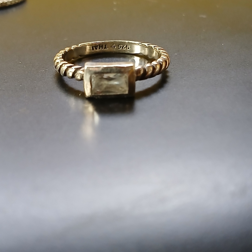 β¨οΈSilpada 925 Three Ring Stack Size 5β¨οΈ - Picture 10 of 14